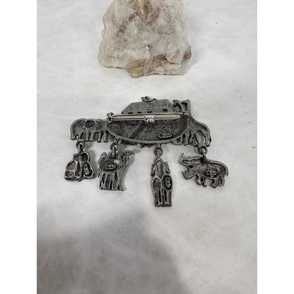 JJ Jonette Noahs Ark Brooch Pewter Tone Dangling Animal Charms Vintage Pin - Picture 4 of 6